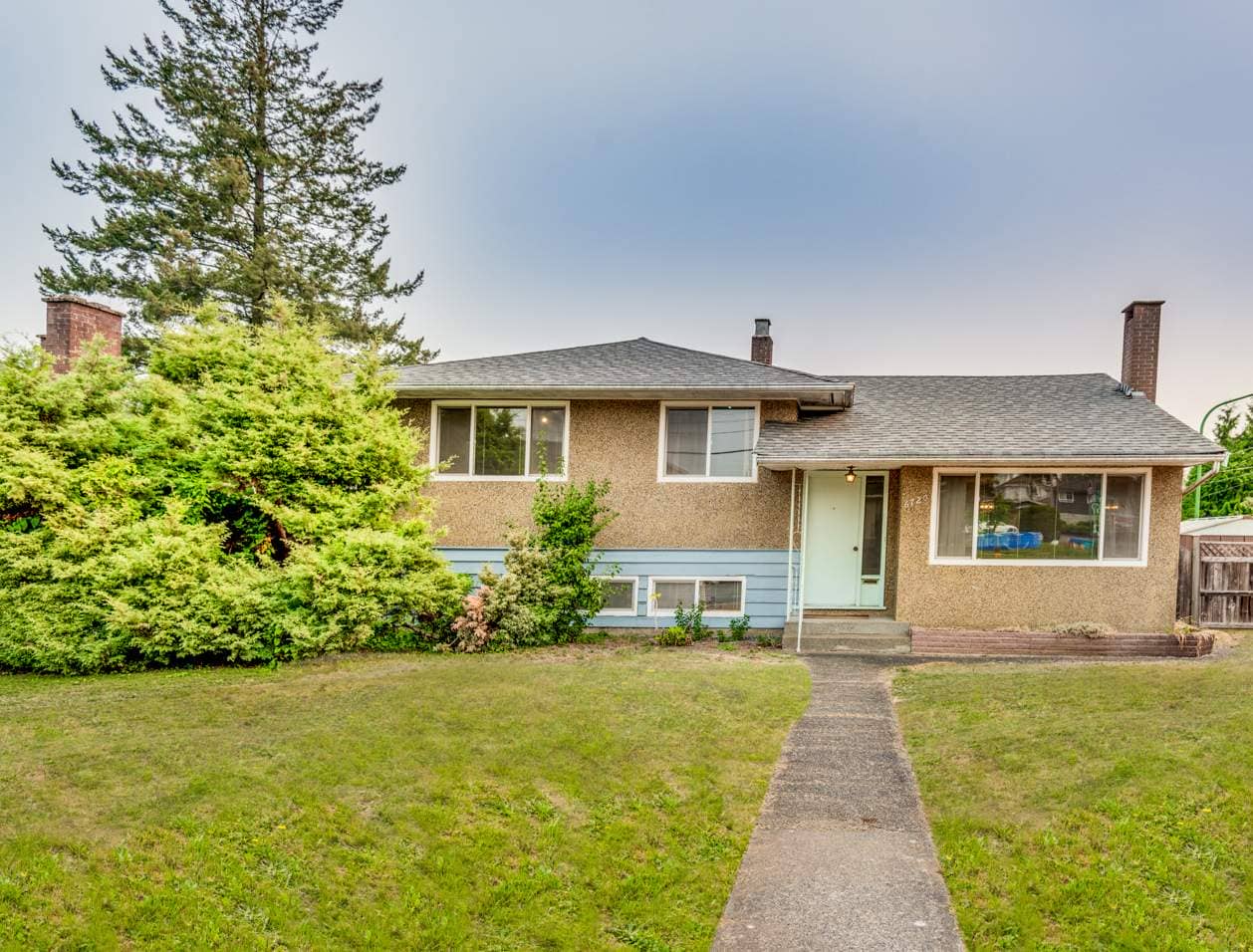 3 Bed House in Burnaby